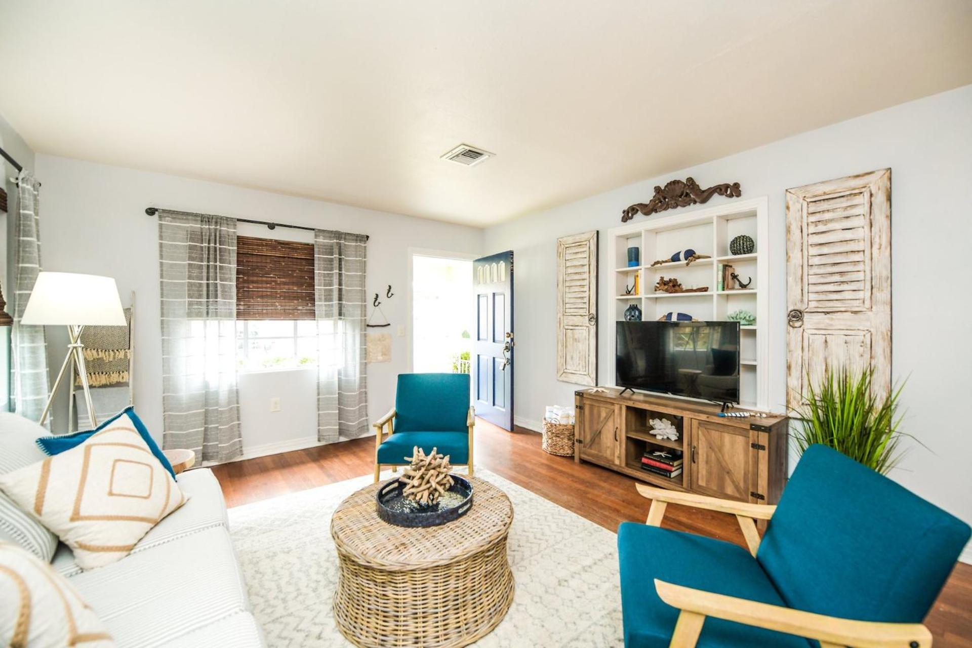 Casa Posada - So Close You Can Hear The Waves Historic Beach Cottage W Beach Gear Anna Maria Ngoại thất bức ảnh